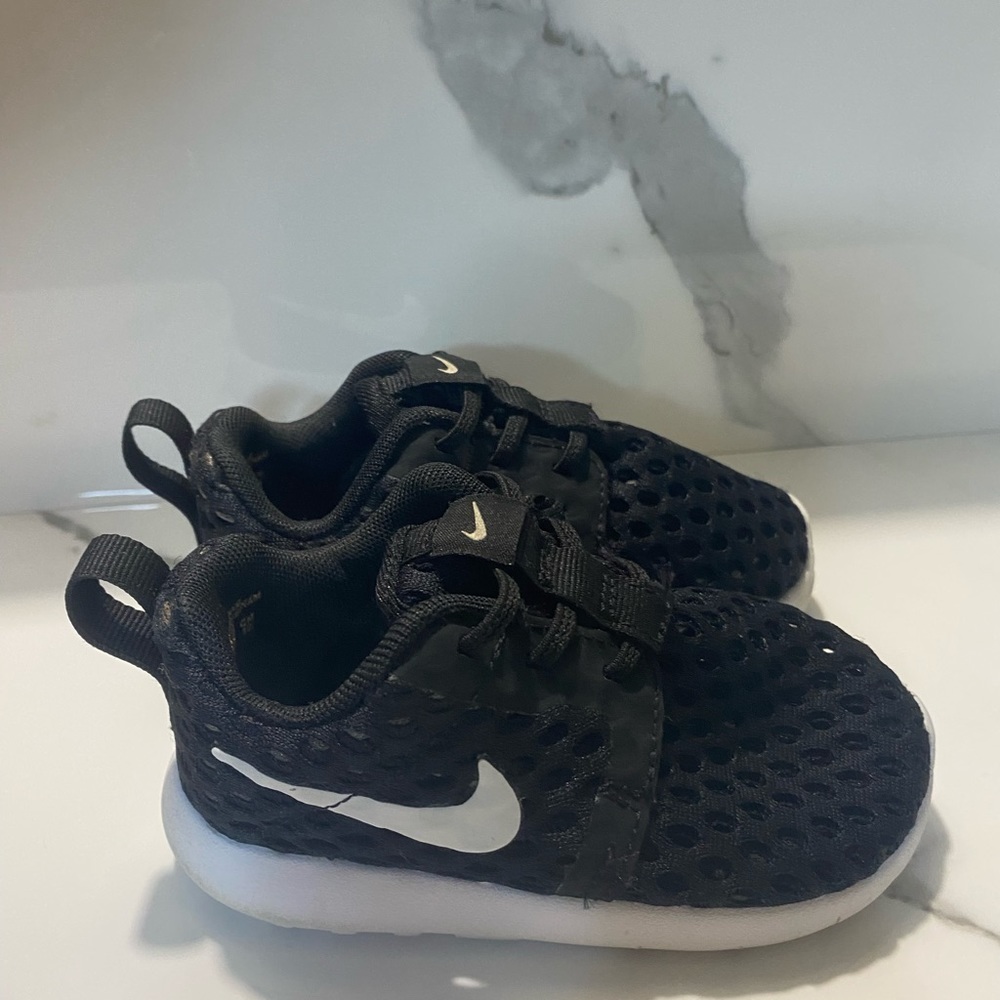 Toddler shoes